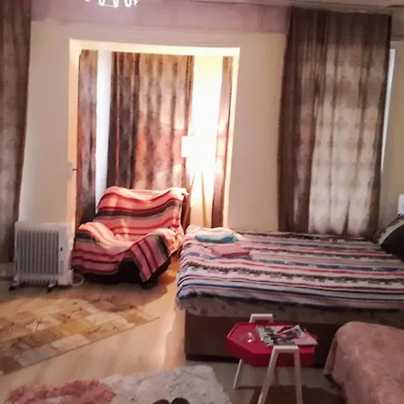 Loca Economy hotel *
