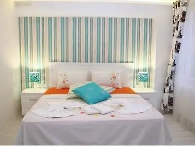 Yazar 3* Istanbul