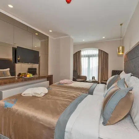 Darkmen Hotel 3*