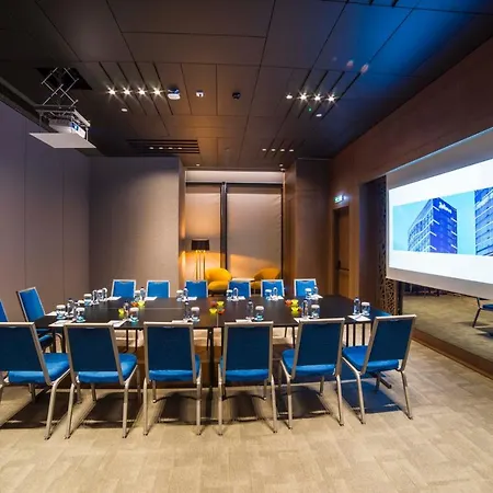 Radisson Collection Hotel, Vadistanbul Hotel 5*