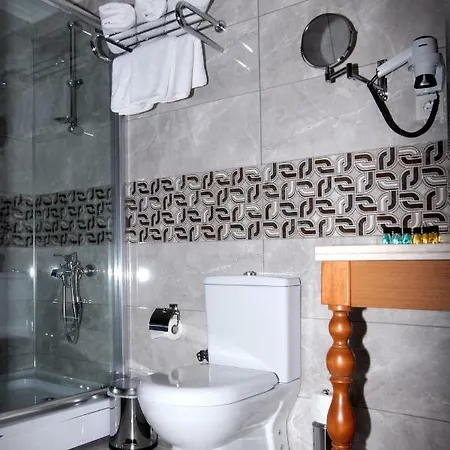 Tilia Hotel