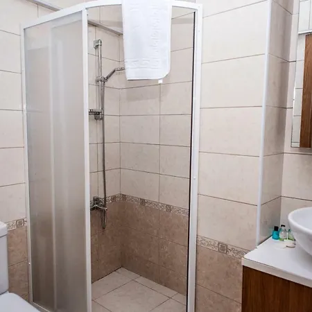 Aparthotel Carina