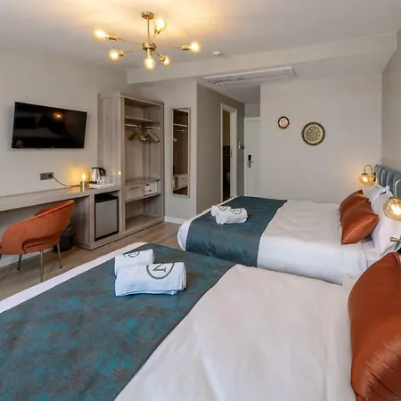 Hotel Nika & Cafe Istambul