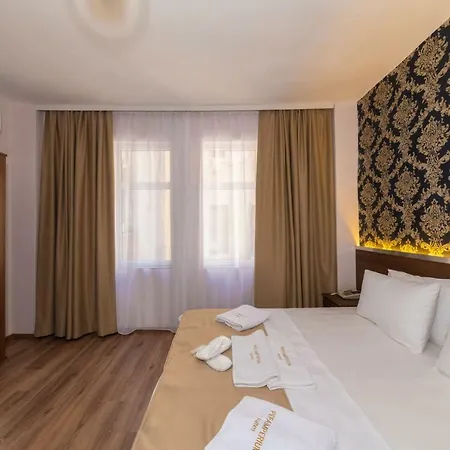 Hotel Pera Imperium Taksim 2*