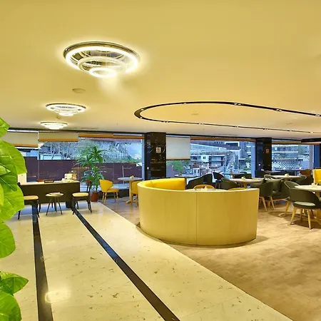 Hotel Ibis Styles Bomonti