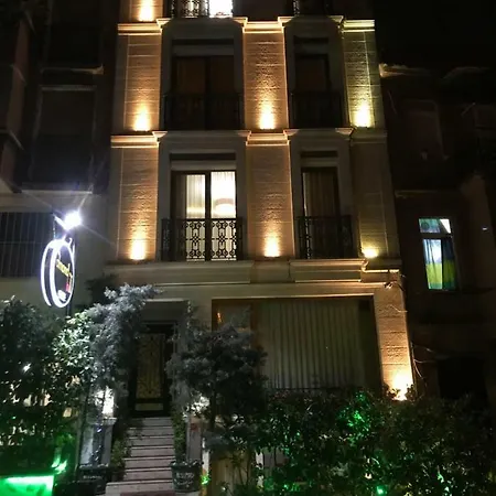 Almond Hill 2* Istanbul