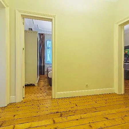 Meroddi Bagdatliyan Hotel