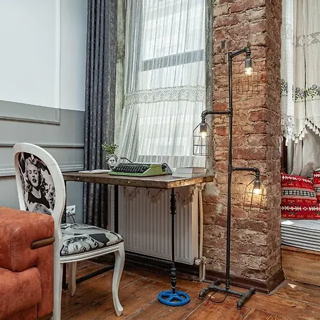 Historic Galata Aparthotel
