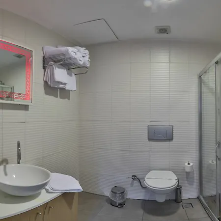 Cirrus Tomtom Hotel
