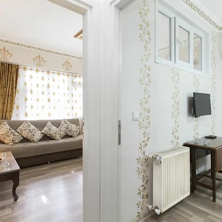 Ilya Istanbul