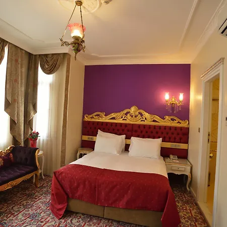 Hotel Galatower 3*