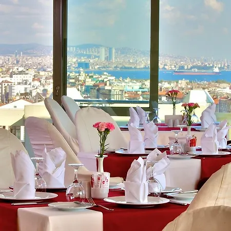 Ramada By Wyndham Old 4* Istanbulská provincie