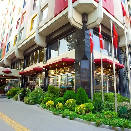 Ramada By Wyndham Old Hotel 4*