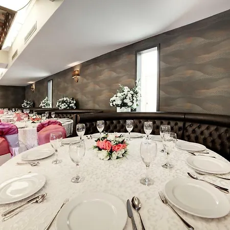 Otel Kadak Garden 2*