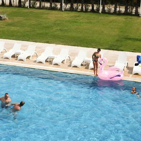 Kadak Garden Otel İstanbul
