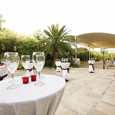 Otel Kadak Garden 2*