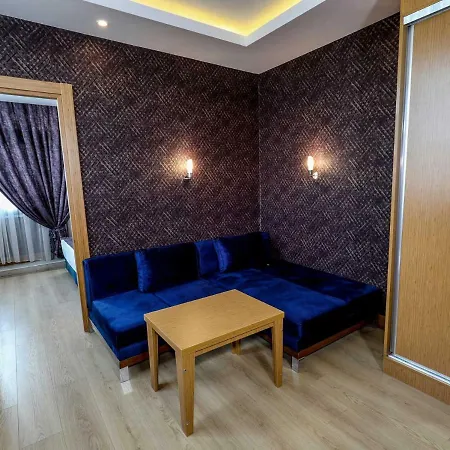 Grand Elmira Aparthotel