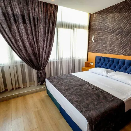 Grand Elmira Aparthotel 2*