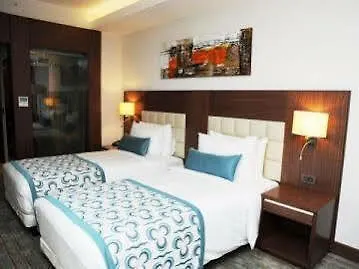 Hotel Mercure Altunizade 4*