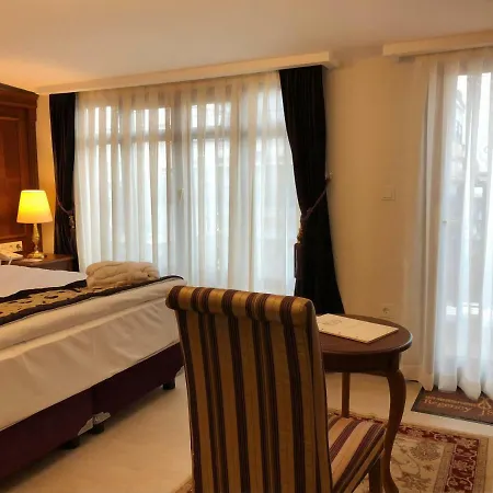 Glk Premier Regency & Spa Hotel