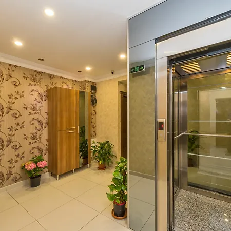 Hotel Raimond 3*