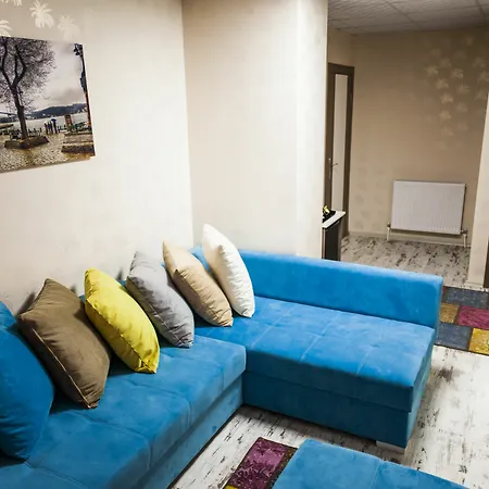 White Palace Hotel