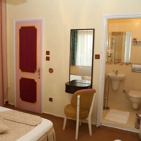 Hotel Han Penzion 3*