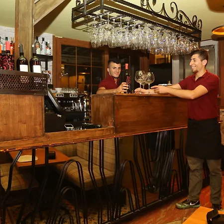 Hotel Han Penzion 3*