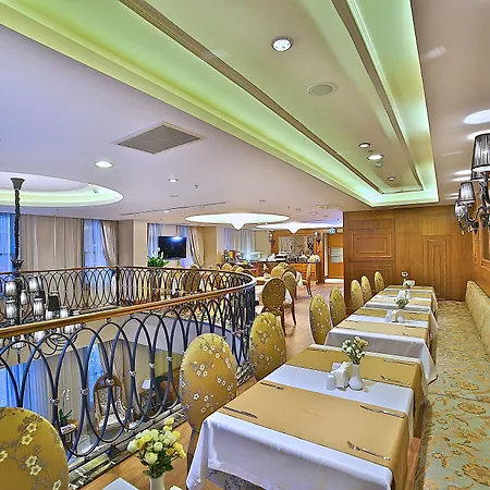 Otel Adelmar Sisli 4*