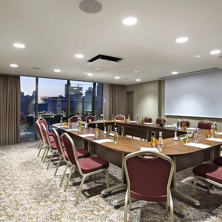 Hilton Garden Beylikduzu Hotel