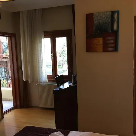 Berce Hotel 2*