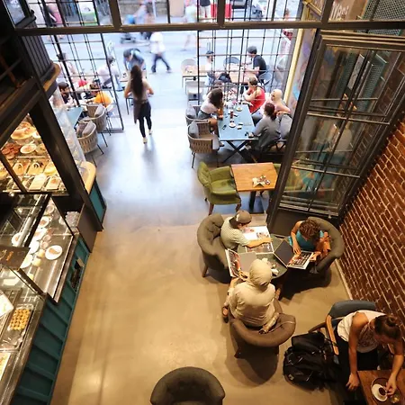 红石精品酒店 酒店 3*