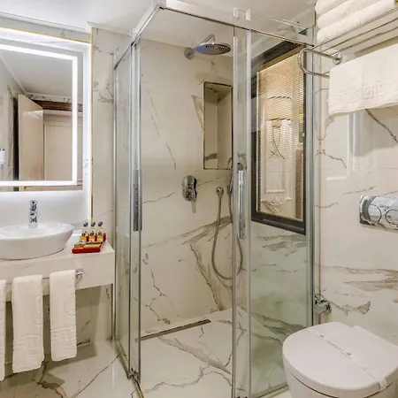 Beethoven Senfoni Hotel 4*