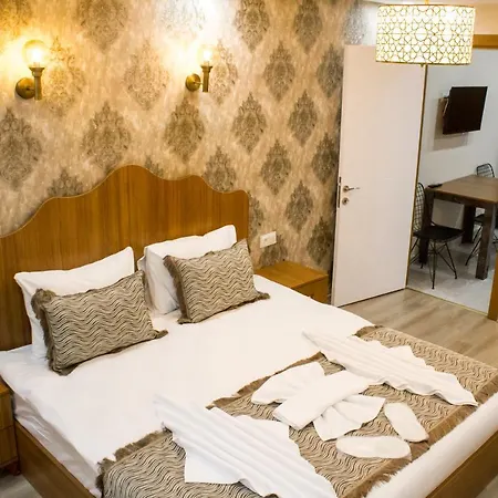 Capitol Suites Old City