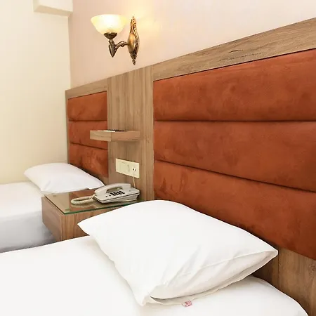 Hotel Grand Umit 2*