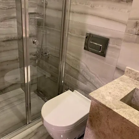 Berfinn Besiktas Otel