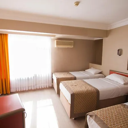 Sahinler Hotel 2*