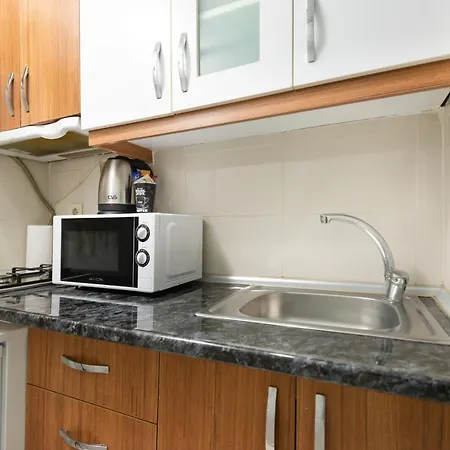 Apartmanhotel House 2*