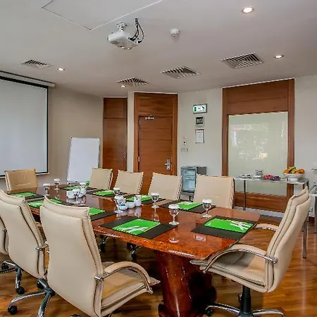 By Ihg Hotel