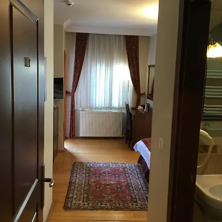 Berce Hotel