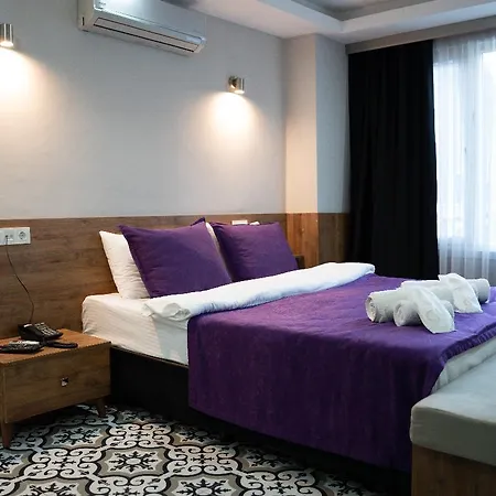 Greenpine Taksim Hotel 3*