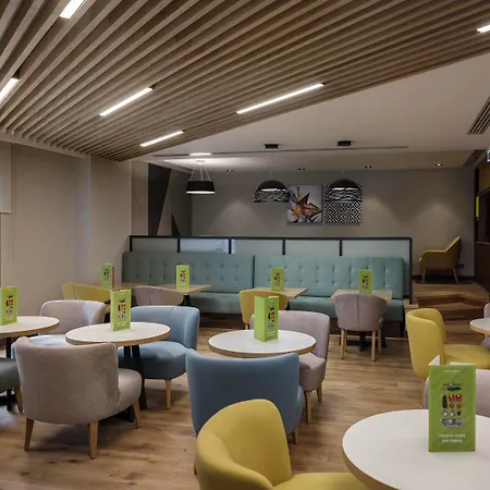 Hotel Holiday Old City By Ihg