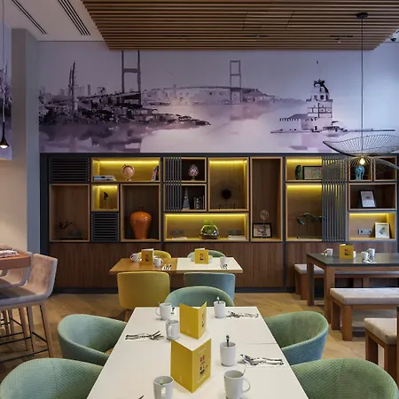 Hotel Holiday Old City By Ihg 4*