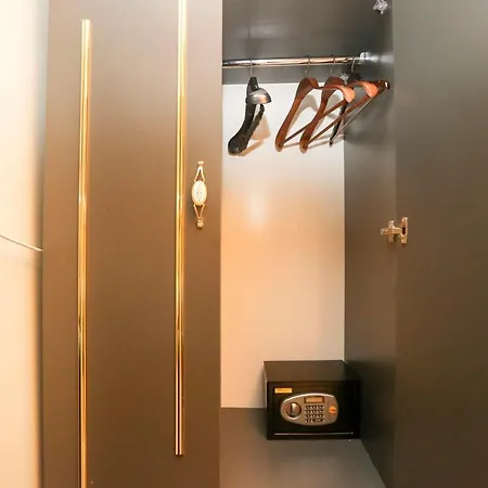 Grand Moon Aparthotel *