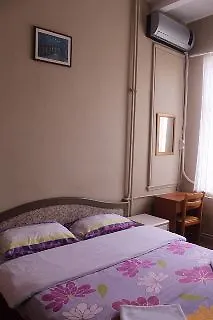 Yeni Istanboel