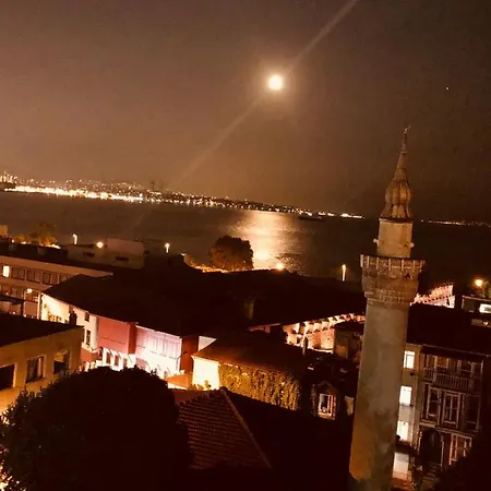 Blue Tuana Old City 3*