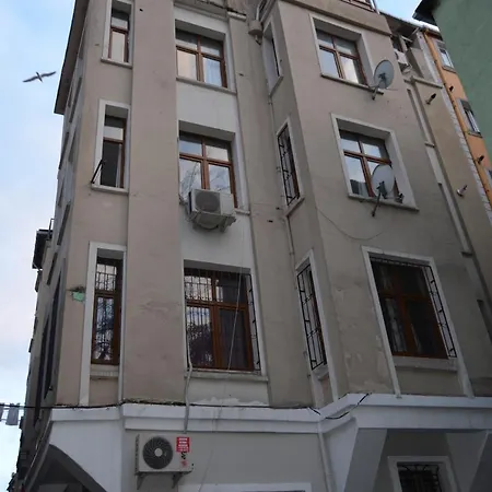 Newly Renovated Cozy O-5 In Taksim Apartment *