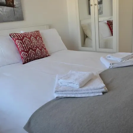 Newly Renovated Cozy O-5 In Taksim Apartment