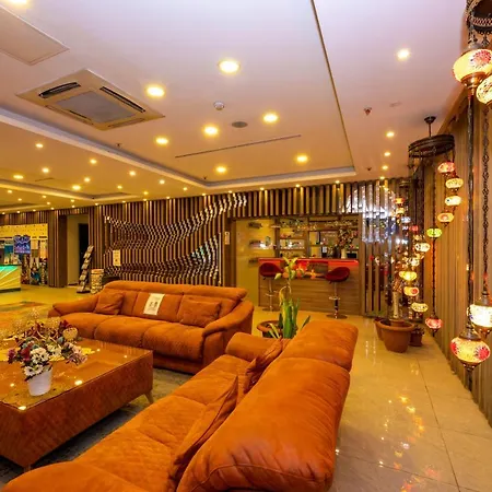 Hotel Grand Palace