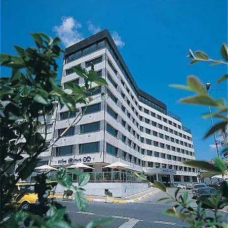 Otel Hilton Parksa 4*